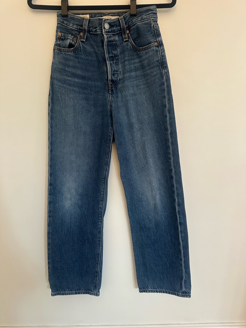 Levi's Ribcage Women's Straight-Leg Jeans in Medium Blue Wash